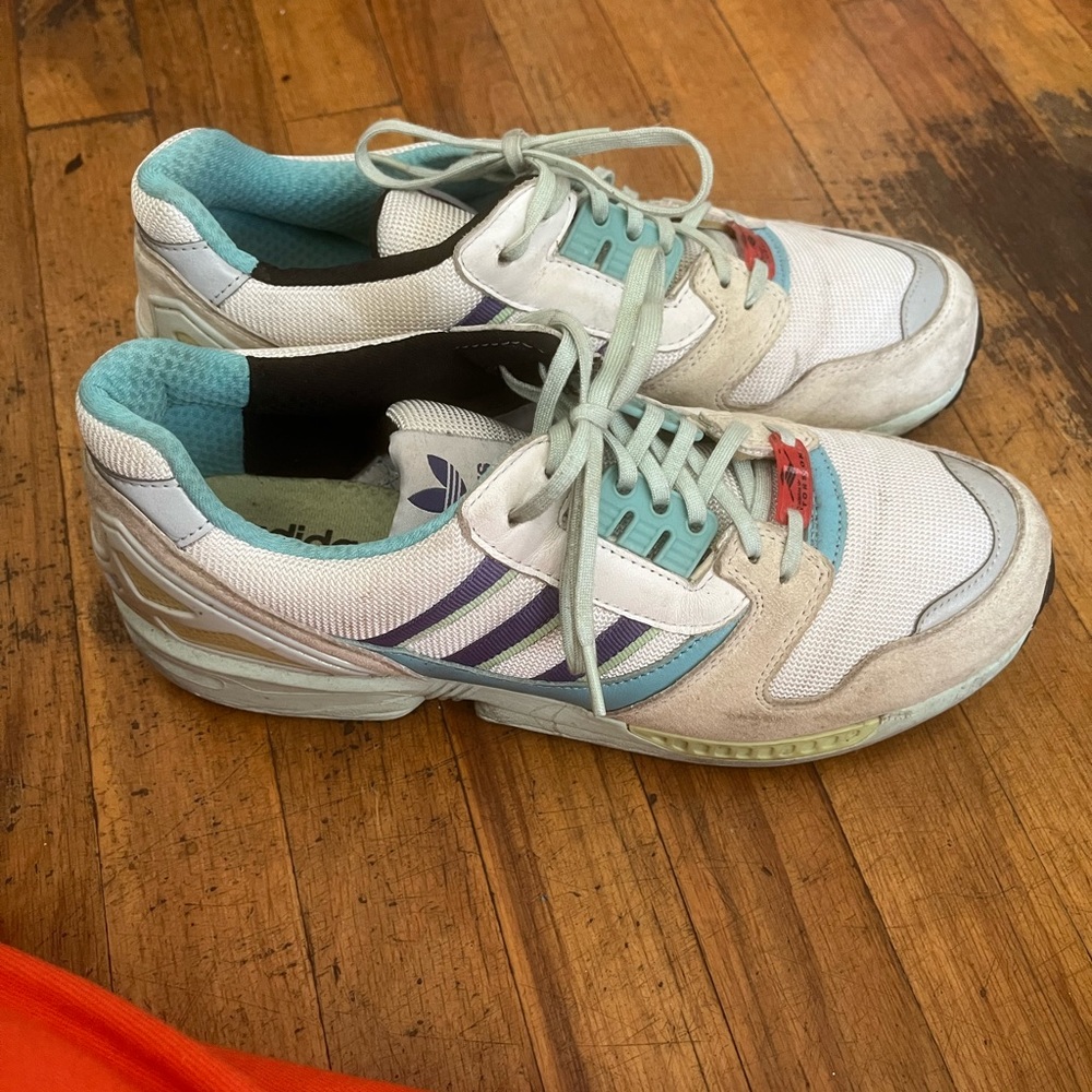 Adidas men size 11
